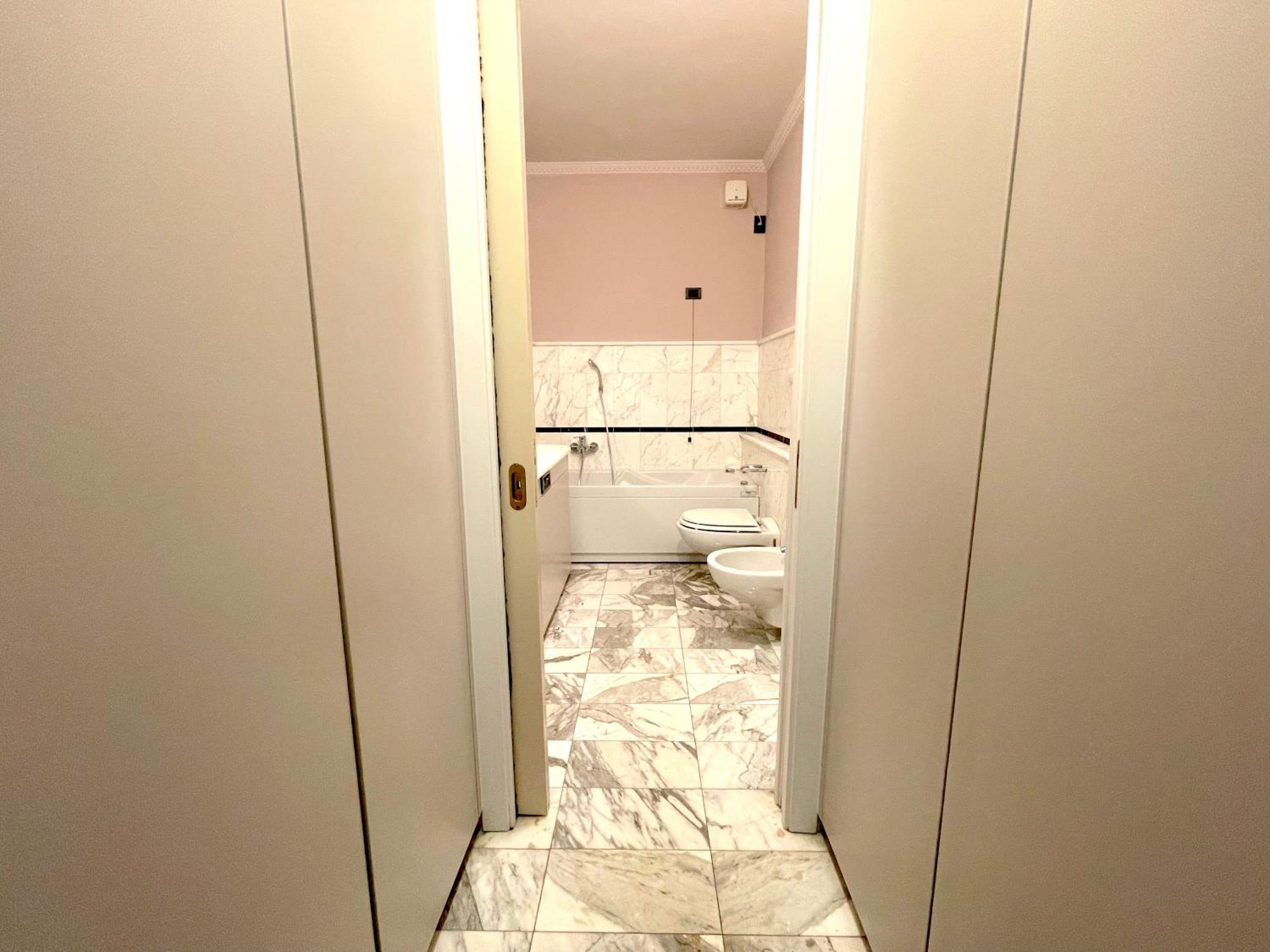 Best View Boutique Apartments 베르가모 외부 사진