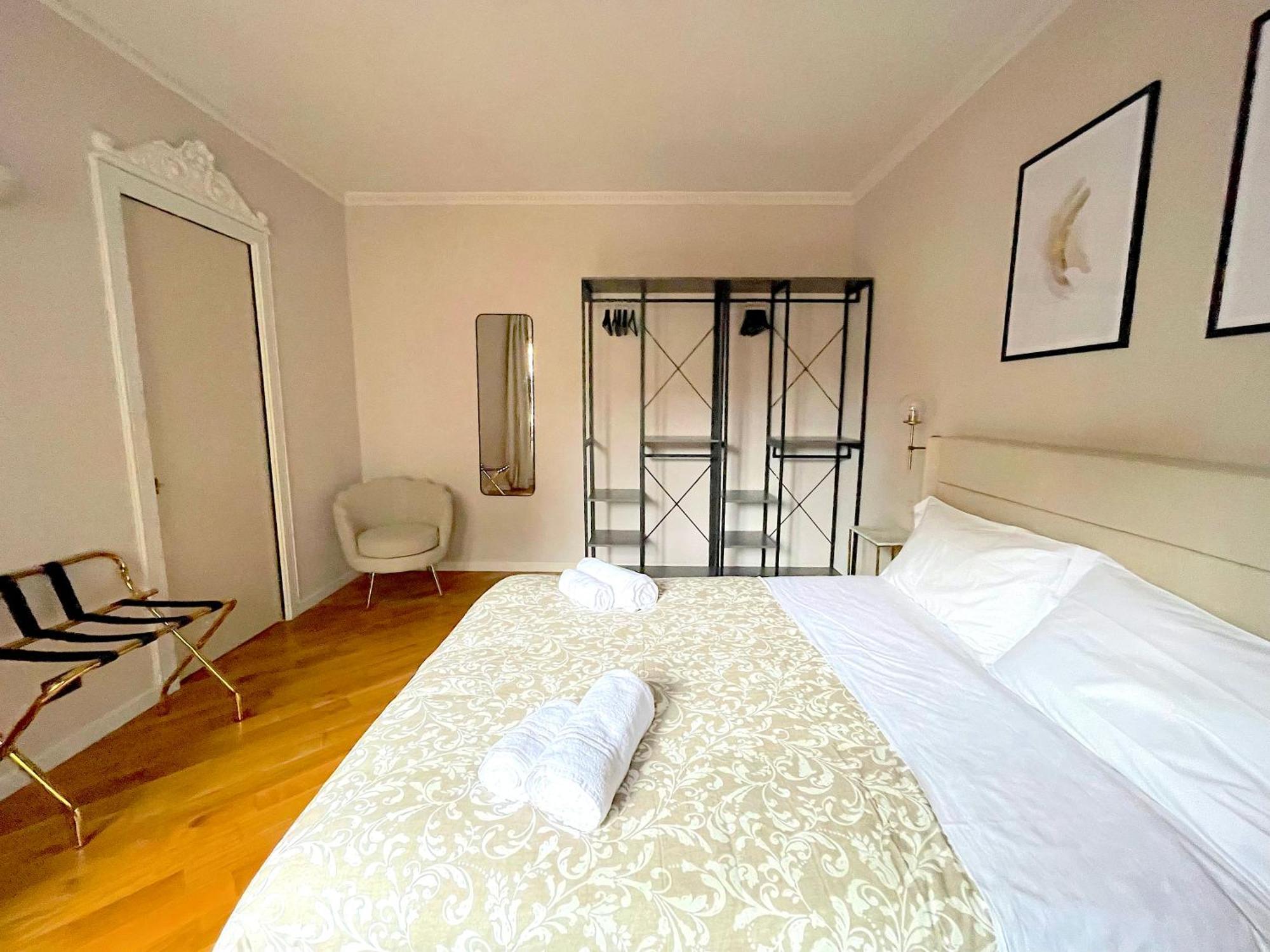 Best View Boutique Apartments 베르가모 외부 사진